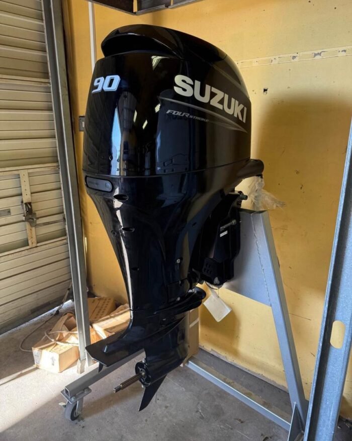 90HP SUZUKI - Image 1
