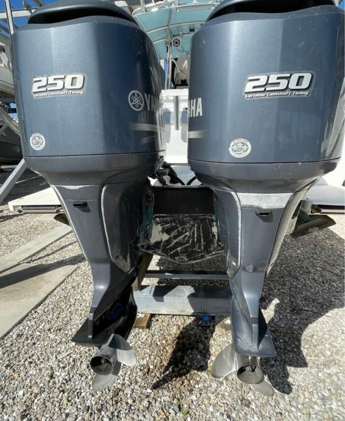 300HP SUZUKI PAIR - Image 1